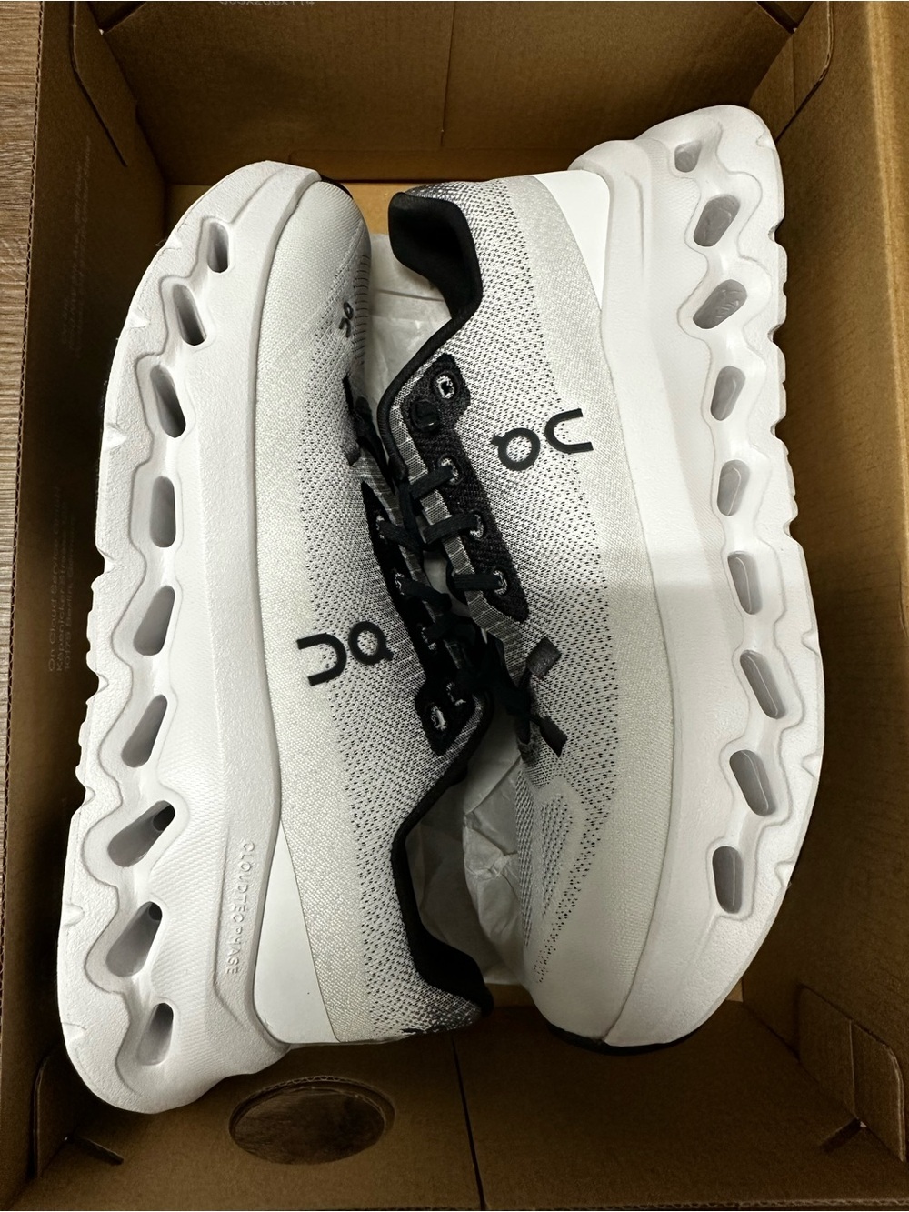 On Cloudtilt Womenâs Tennis Shoes